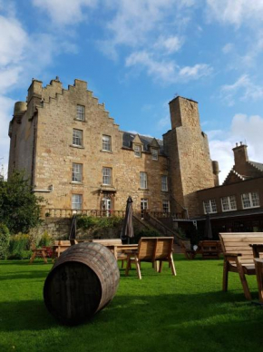 Dornoch Castle Hotel